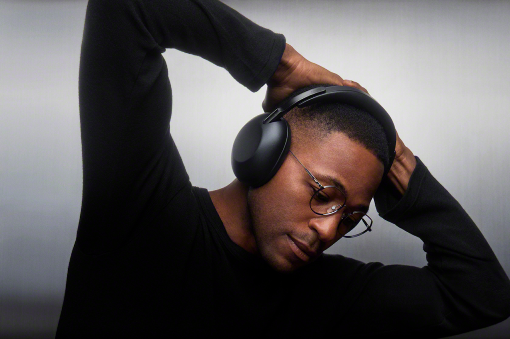 Sony has announced 1000X THE COLLEXION, a new flagship addition to its long-running 1000X noise-cancelling headphone lineup. 