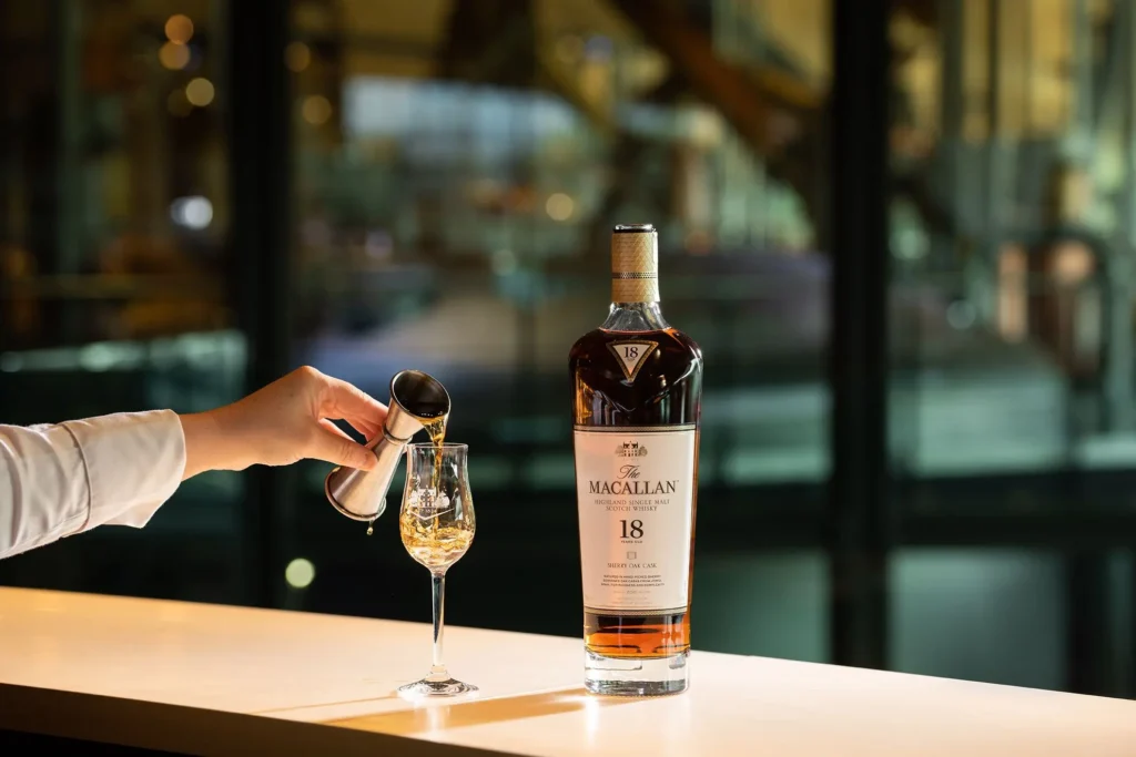 If you're a lad that enjoys a dram, these leading whisky distilleries combine exceptional whisky tastings, acclaimed restaurants and atmospheric cellar doors that bring Scotland’s iconic spirit to life.
